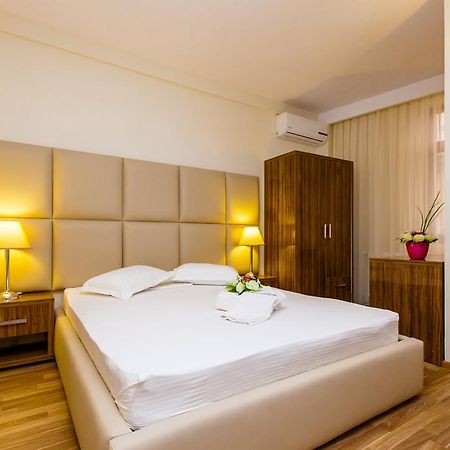 Hotel Corvaris Bukarest Szoba fotó