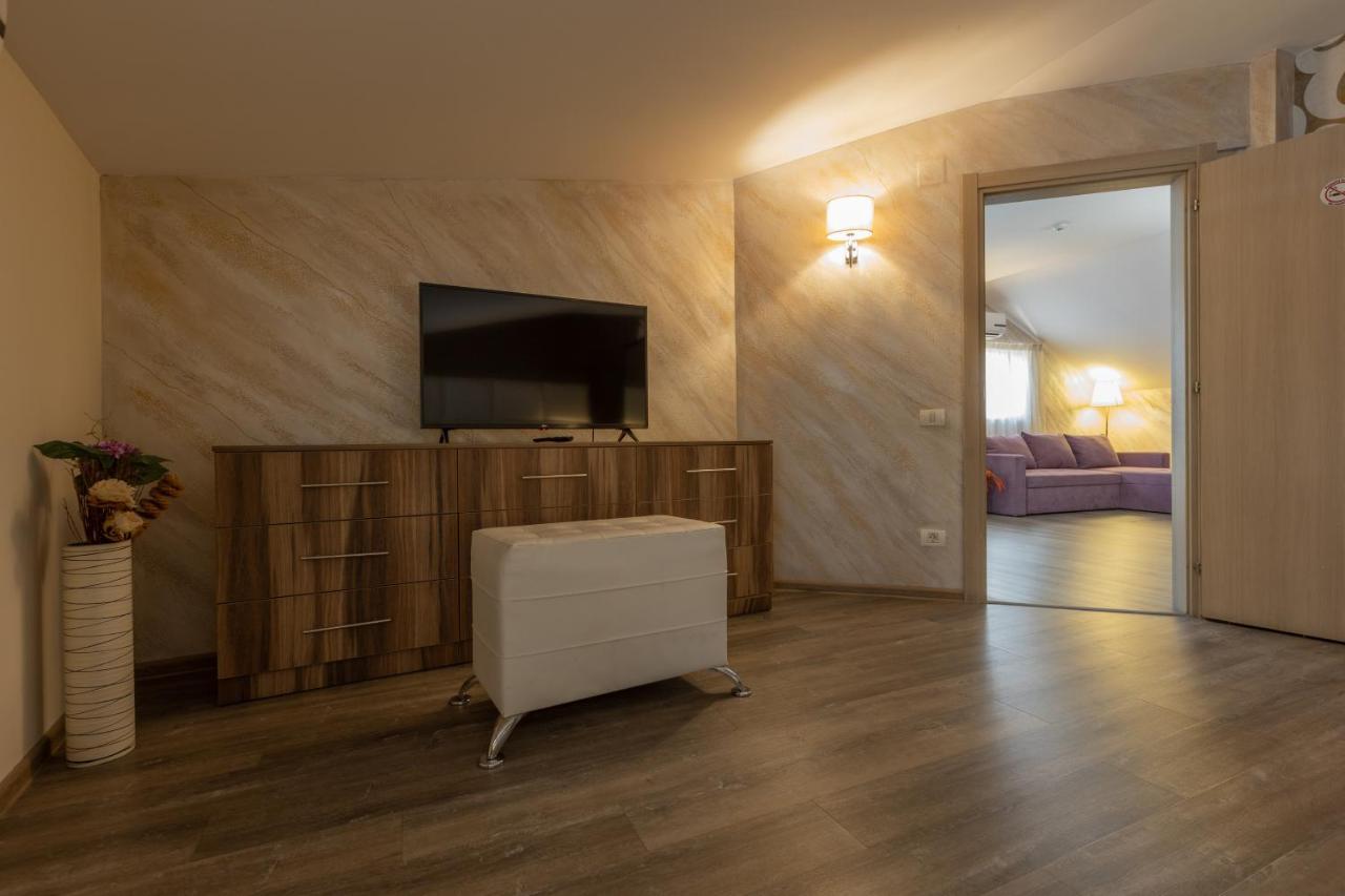Hotel Corvaris Bukarest Kültér fotó